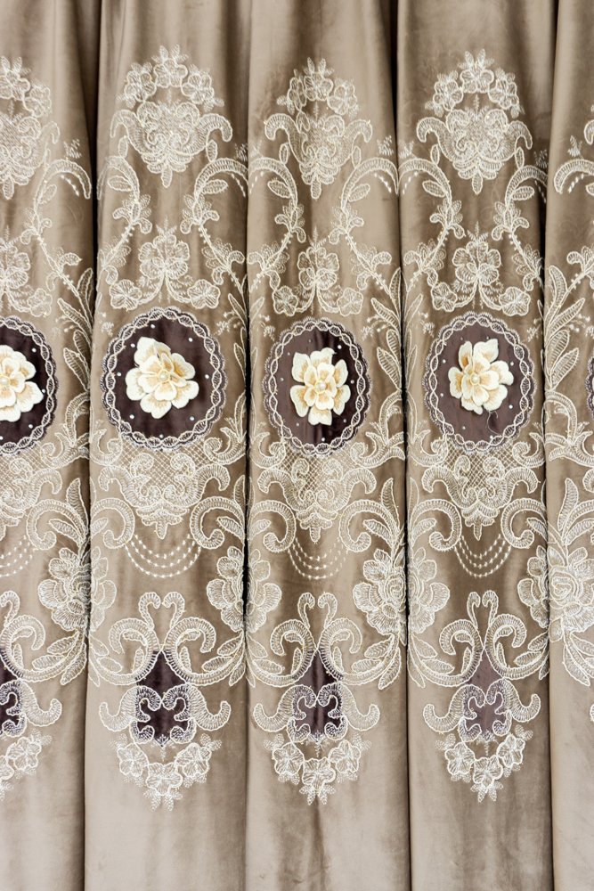 Draperie din Catifea cu Flori Brodate 3D – Cappuccino – CTFD017A_PLC Brodate imagine noua